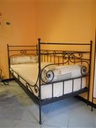 Divano letto in ferro battuto lavorato a mano